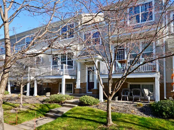 1683 Village Trl E Unit 5, Saint Paul, MN 55109