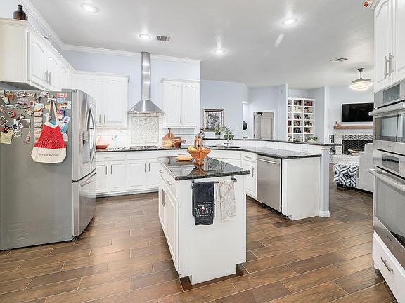 5th image of 12204 Waterton Parke Cir