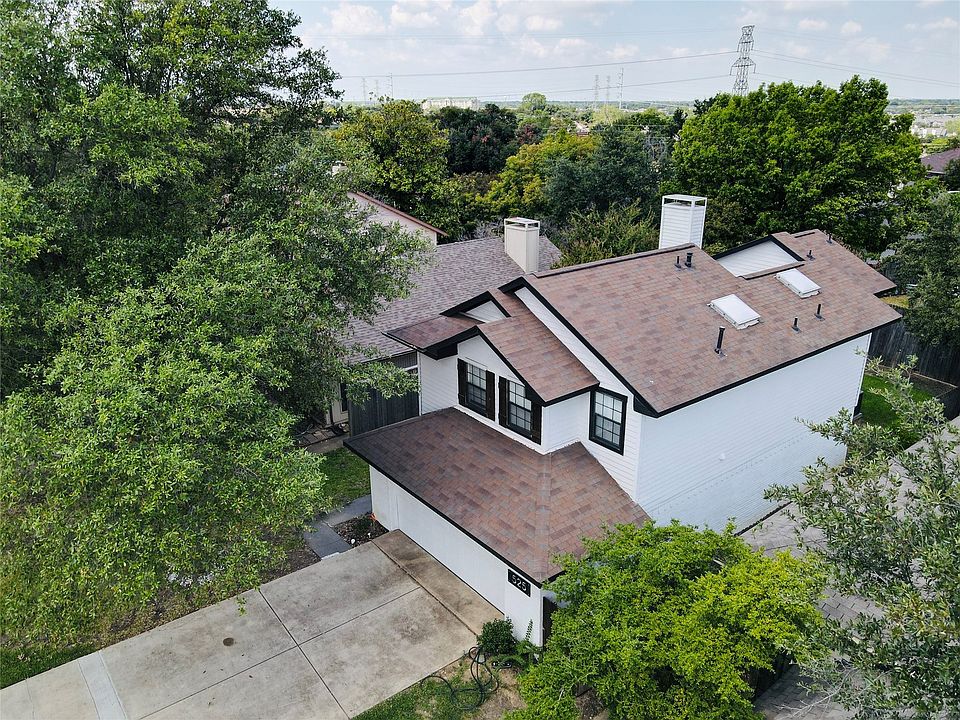 1st image of 525 Blanco Dr
