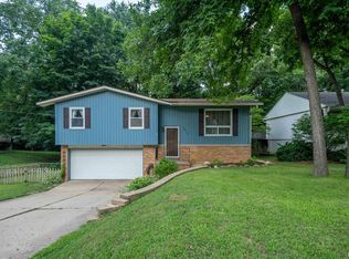 5815 N Mar Vista Dr, Peoria, IL