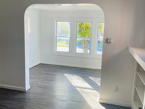 2nd image of 430 Berkshire Ave #1
