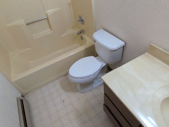 5th image of 109 E Mitchell Ave #3