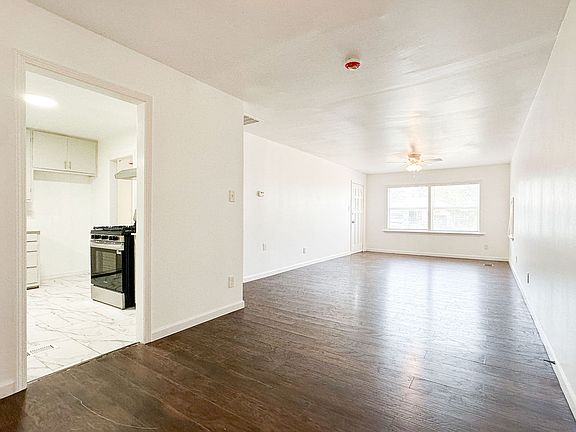 3rd image of 2117 NW Denver Ave