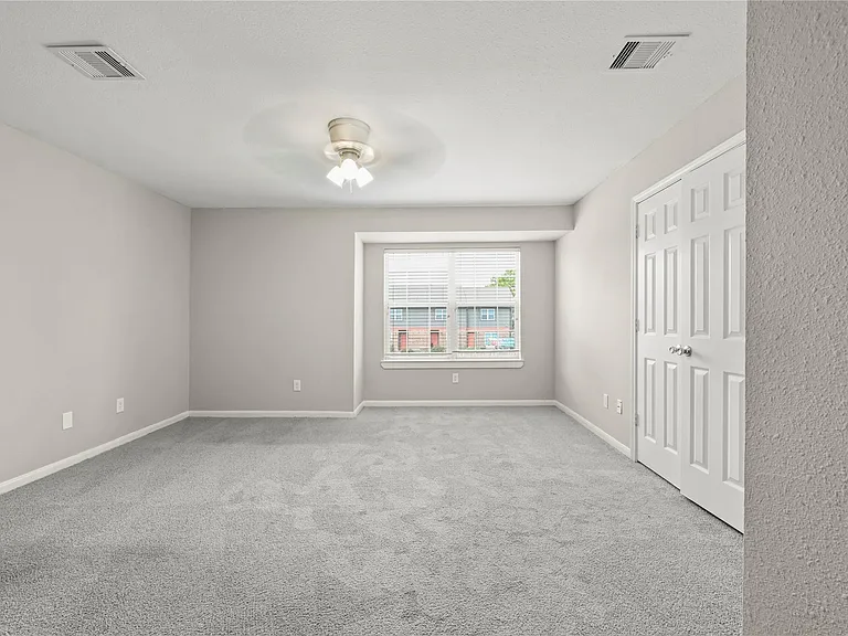 1520 Sherwood Forest St #301 — Photo 9