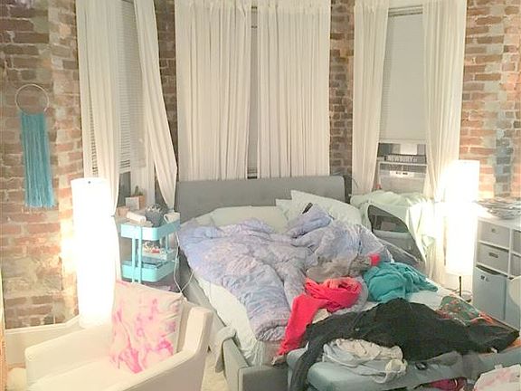 2nd image of 103 Hemenway St APT 11