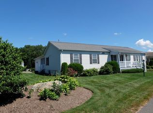 10 Stonemeadow Dr, Bridgewater, MA 02324