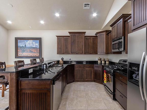 3rd image of 3439 S Barcelona Dr Unit 78