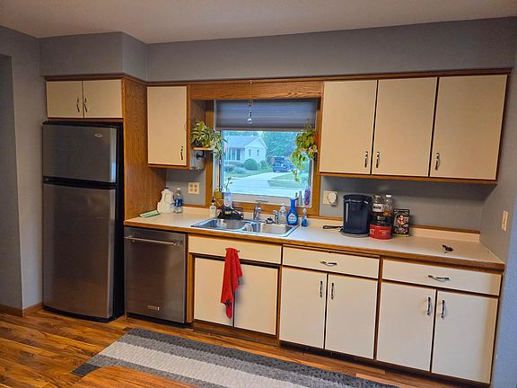 5th image of 1445 18th St S
