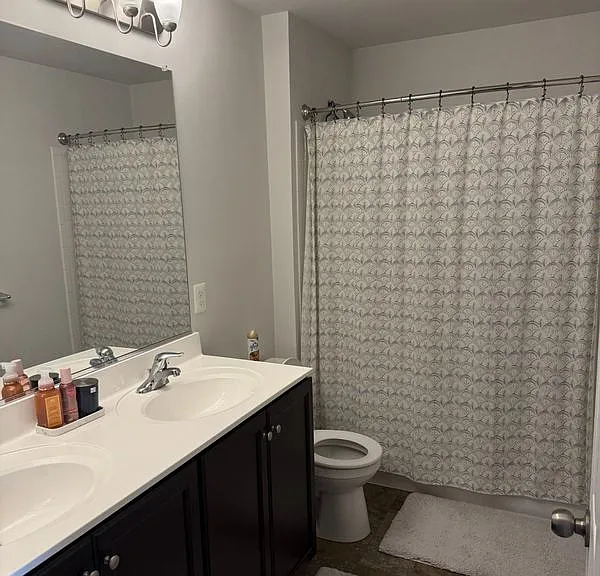 2773 Town View Cir — Photo 6