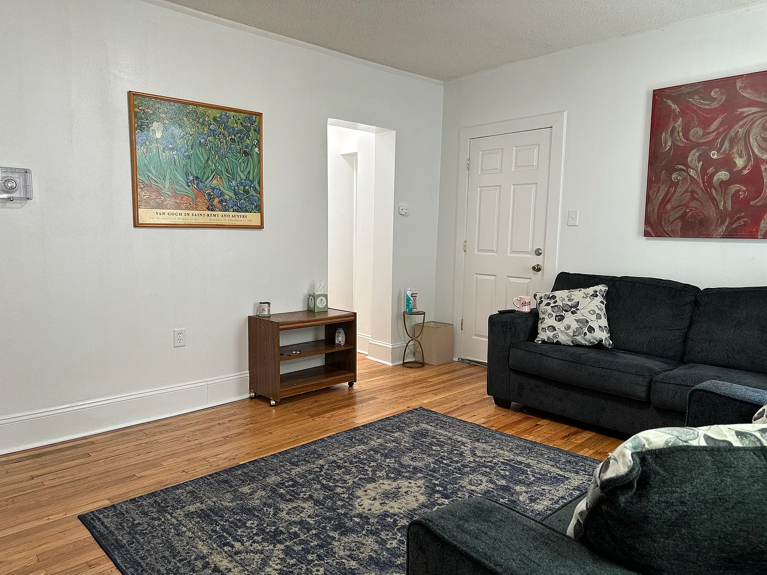 6 bed, 2464 sqft, $4,740 — Photo 3