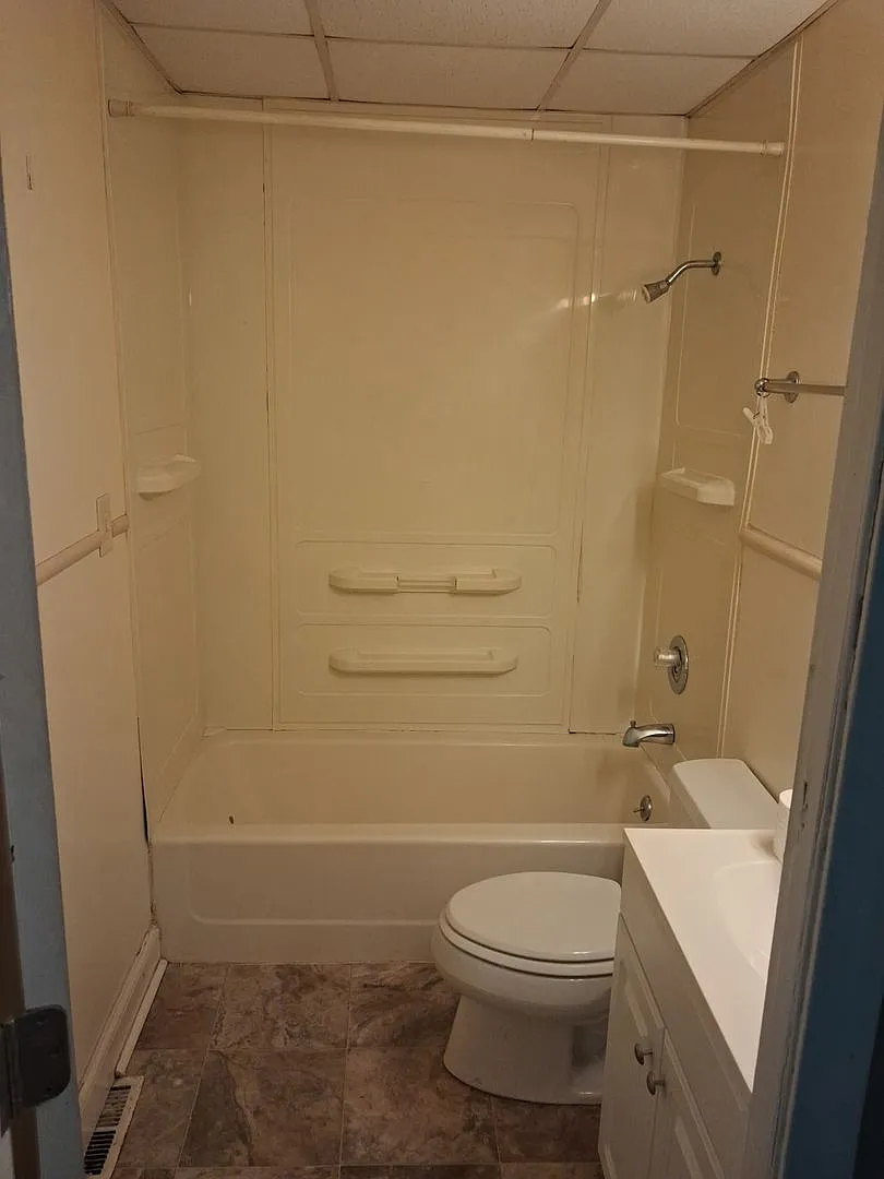 17 Ruth Ct — Photo 4