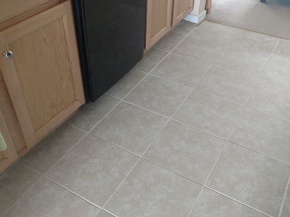 3rd image of 1111 Magnolia Pointe Blvd