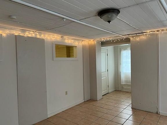 5th image of 3063 Grand Ave