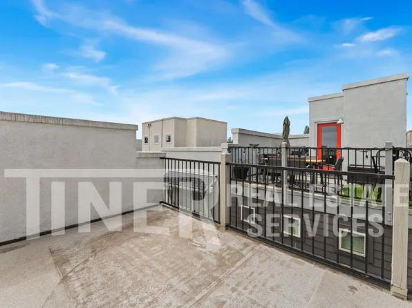 266 Box Ln, Sacramento, CA 95818