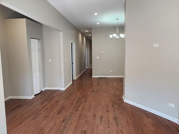 2nd image of 4142 W Adams St #1