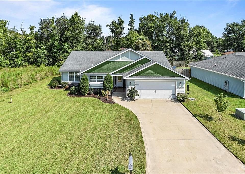 1st image of 243 Hide Away Lake Dr