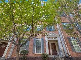2595 Eastbourne Dr, Woodbridge, VA 22191