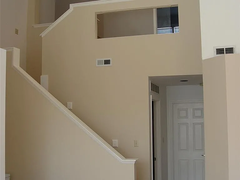 433 Clara Ave #12 — Photo 21