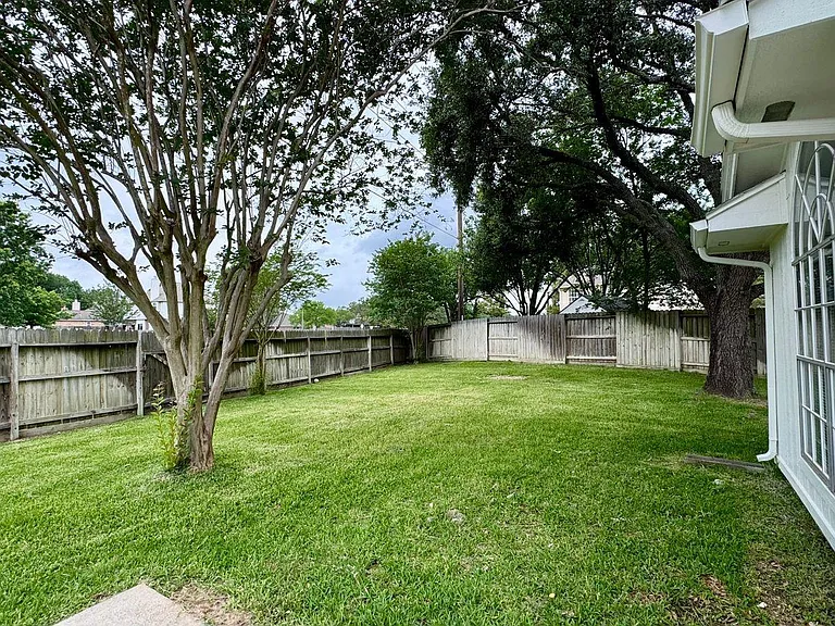 15027 Winding Black Cherry Ln — Photo 36