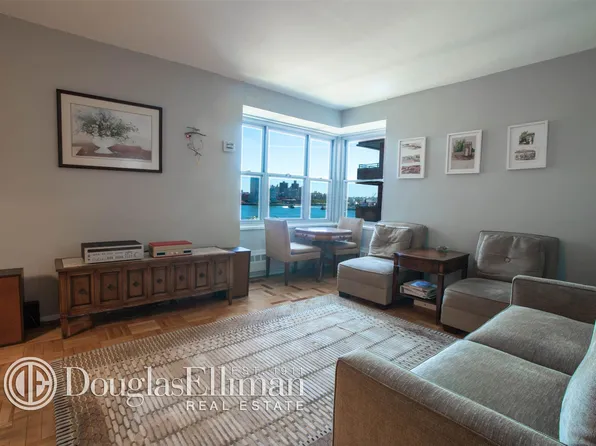 457 Fdr Drive image 1 of 5