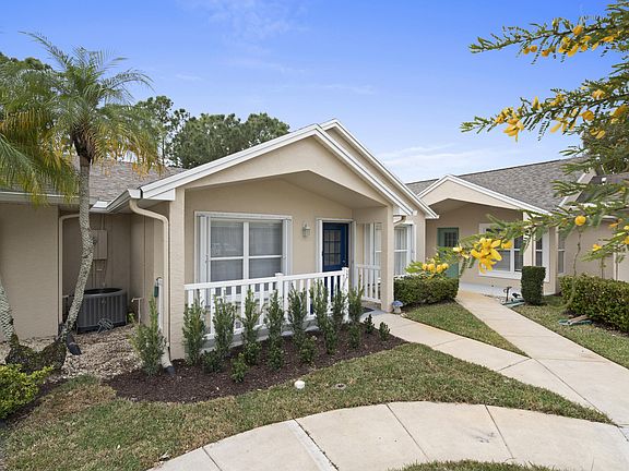 4th image of 599 NW San Remo Circle