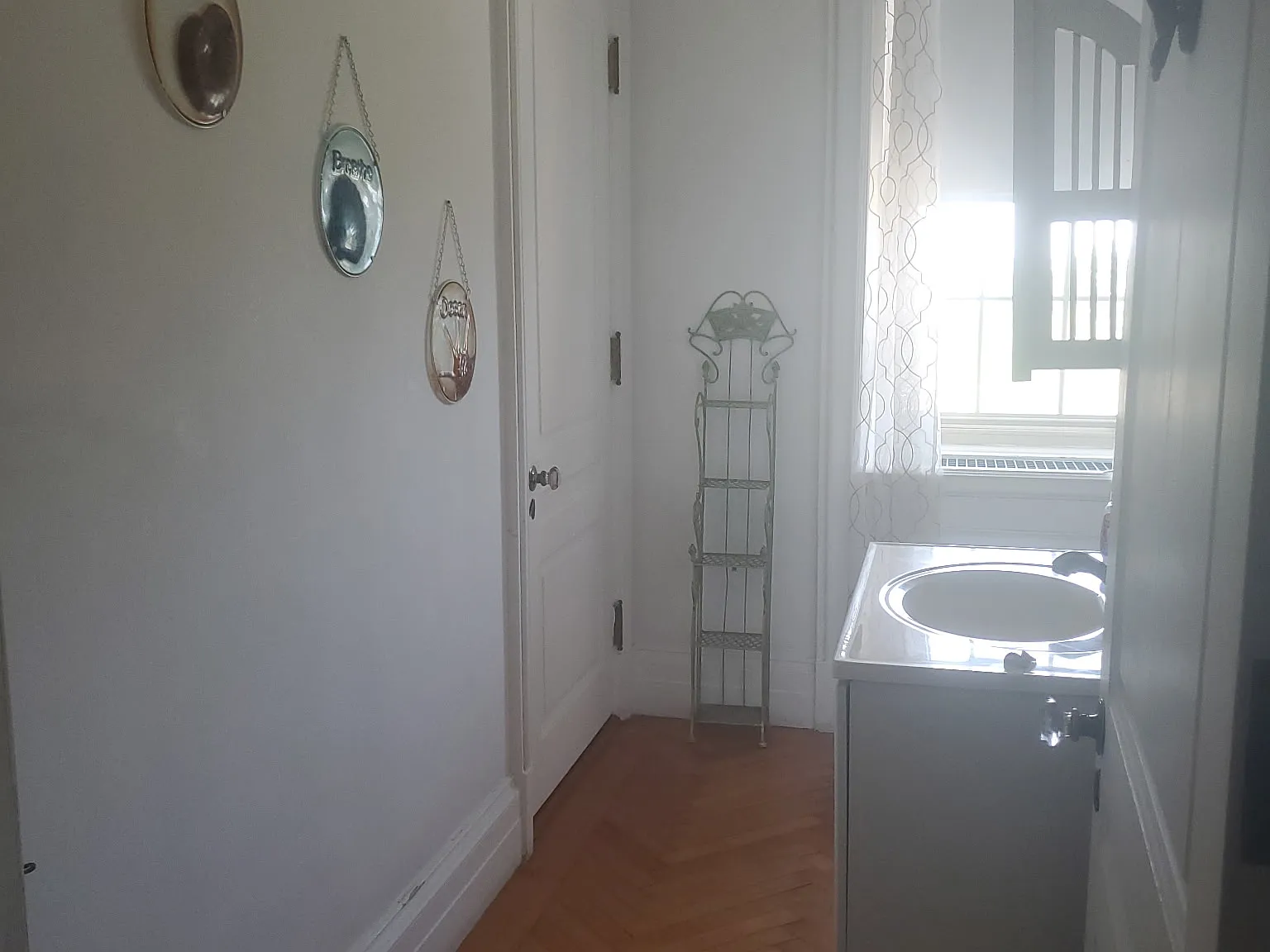 2 bed, 1748 sqft, $2,900 — Photo 3