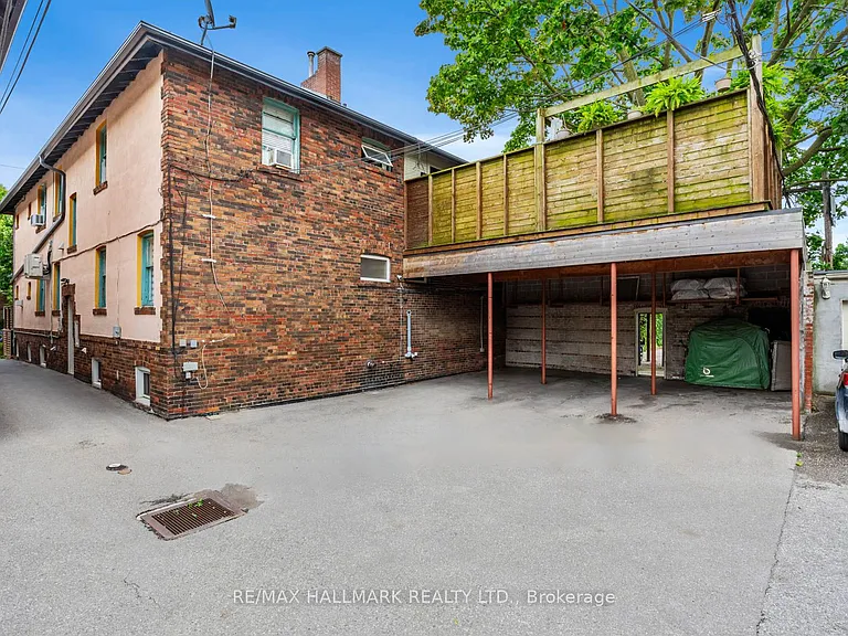 24 Hammersmith Ave #MAIN — Photo 31