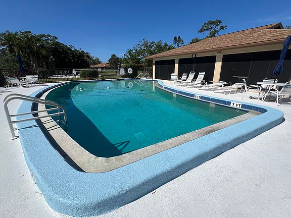 4th image of 7051 Bright Creek Dr