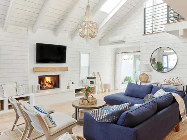 5121 Seabreeze Way, Oxnard, CA 93035