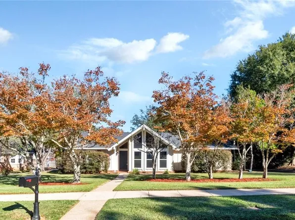 6516 Sugar Creek Dr N, Mobile, AL 36695