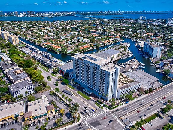 5th image of 13499 Biscayne Blvd #900