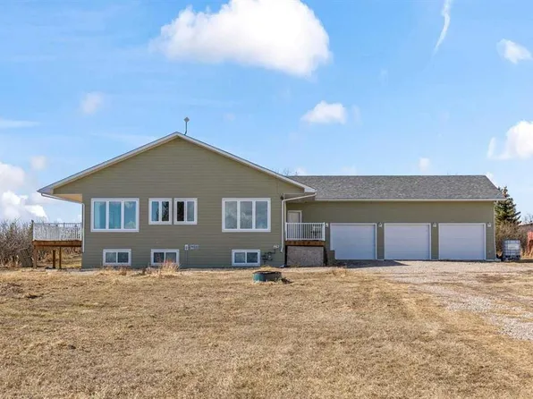 272017 E Range Road 282, Mountain View County, AB T0M 0W0