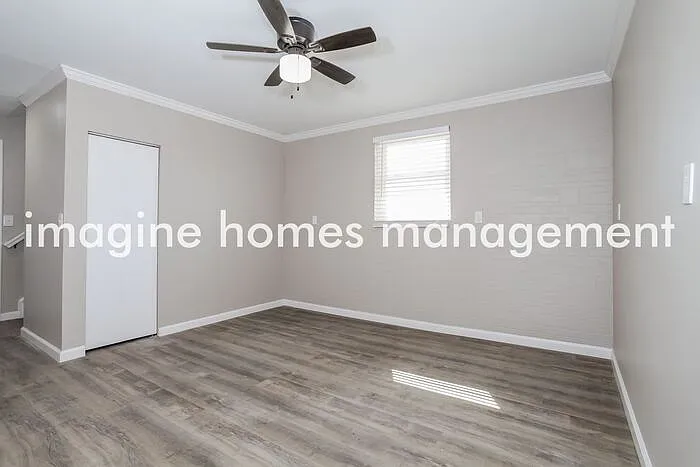 5408 Style Ln — Photo 6