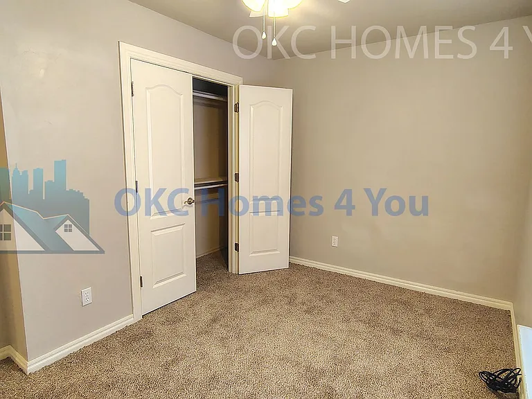 606 Garrison Ln — Photo 28