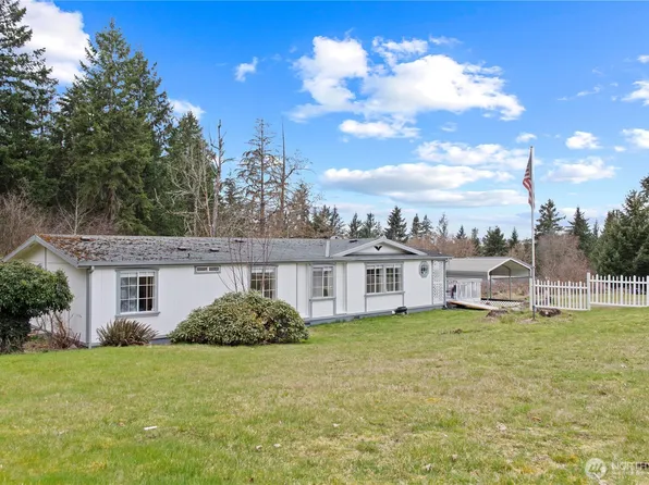 3318 162nd Avenue Ct E, Sumner, WA 98391