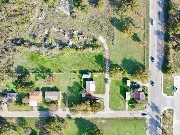 508 SE Eaton St, Mineral Wells, TX 76067