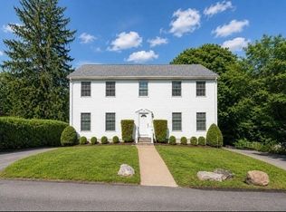 22 Winter St, Holbrook, MA 02343