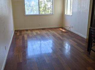 823 Saint Francis Blvd, Daly City, CA 94015