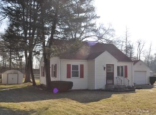 56164 Outer Dr, Elkhart, IN 46516