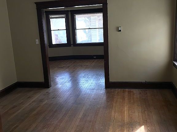 2nd image of 1276 Cook Ave