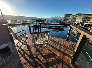 1900 Westlake Ave N UNIT B7, Seattle, WA 98109