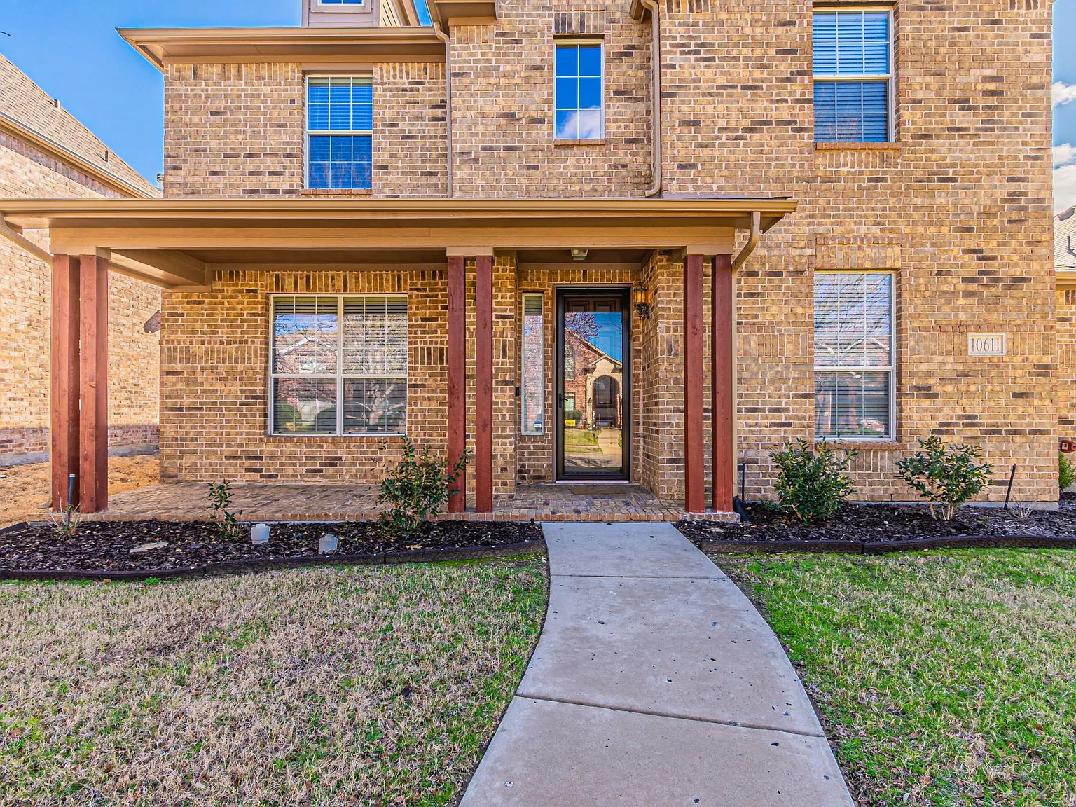 4 bed, 3498 sqft, $3,100 — Photo 4
