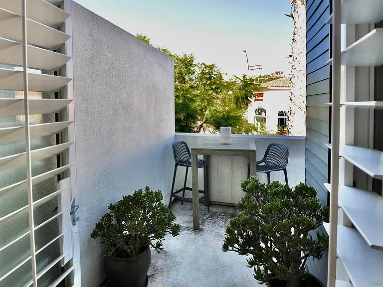 5490 La Jolla Blvd #K207 — Photo 25
