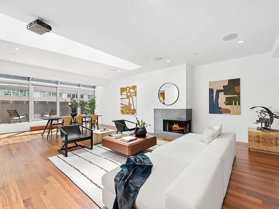 1st image of 52 Thomas St Penthouse B