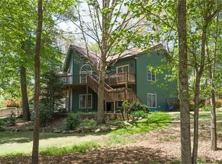425 Brookwood Dr W, Dawsonville, GA 30534
