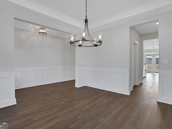 7th image of this home
