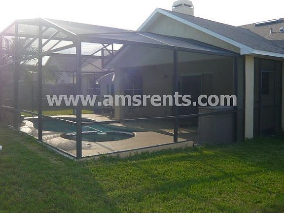 Screened Porch/Pool
