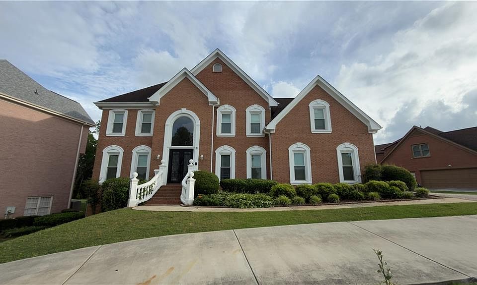 1st image of 644 Masters Dr