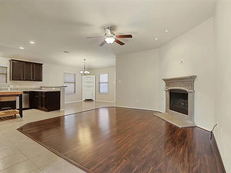 2404 Slalom Dr — Photo 43