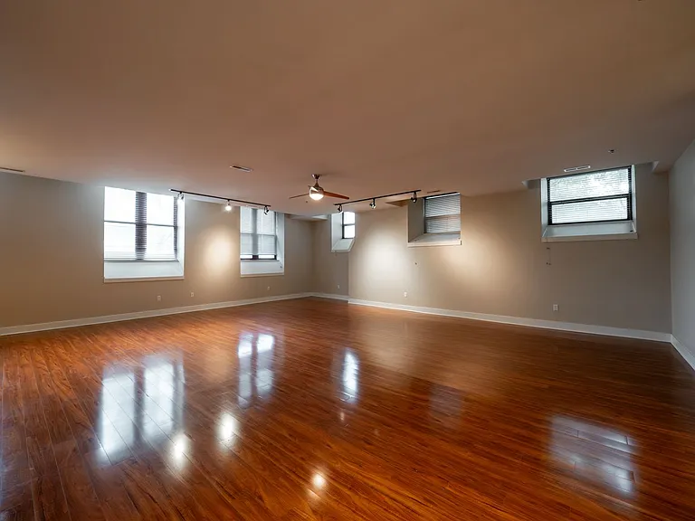 Fifth Avenue School Lofts — Photo 32